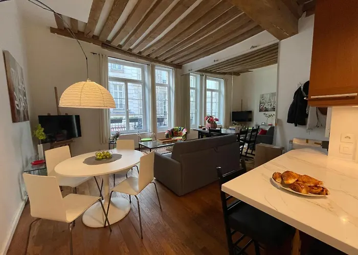 Delightful Dauphine Saint-germain